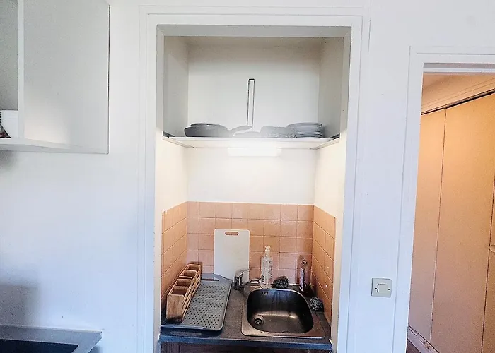 Pour 2 Pres De La Gare Apartment